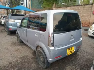 Mitsubishi Gk wagon