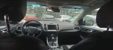 Ford Edge SE 2.0L