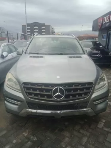 Mercedes-Benz ML 350