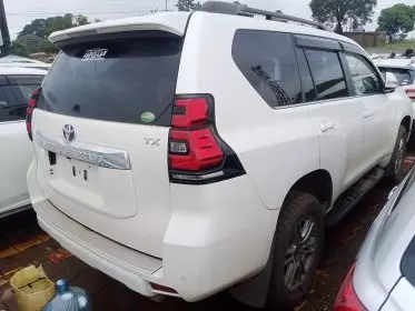 Toyota Landcruiser Prado