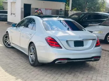 Mercedes-Benz S 450