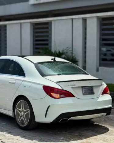 Mercedes-Benz CLA 250