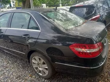 Mercedes-Benz E 350