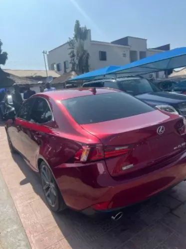 Lexus IS 350