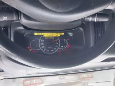 Nissan Advan 