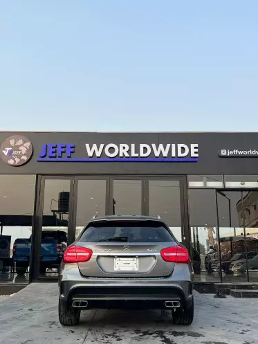 Mercedes-Benz GLA 250