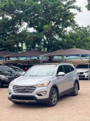 Hyundai Santa FE