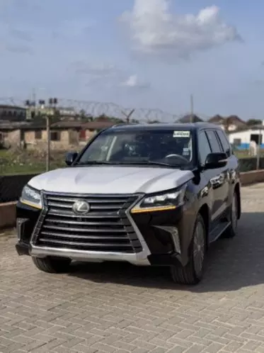Lexus LX 570