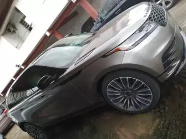 RANGE ROVER HSE LR4