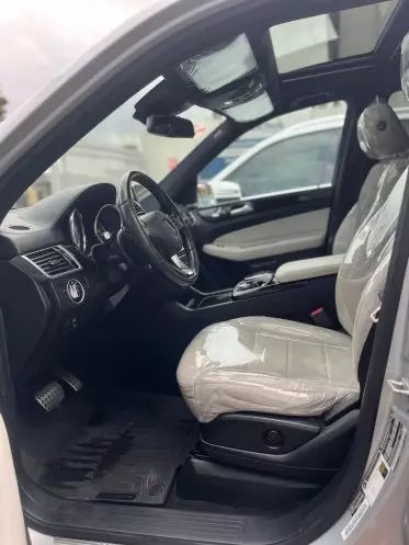 Mercedes-Benz GLE 400