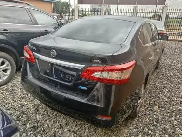 Nissan Sentra