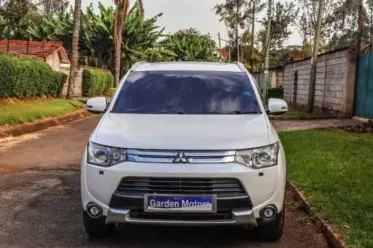 Mitsubishi Outlander GLX