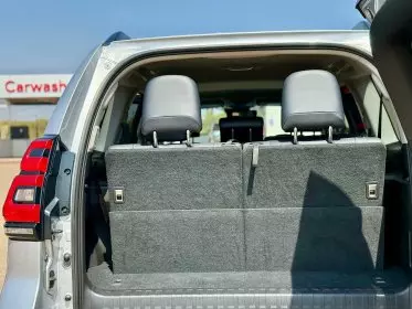 Toyota Land Cruiser Prado VX.L