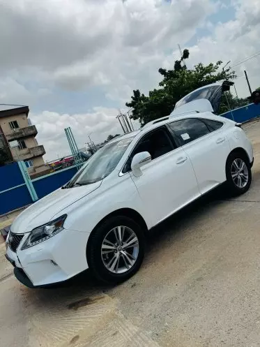 Lexus RS 350