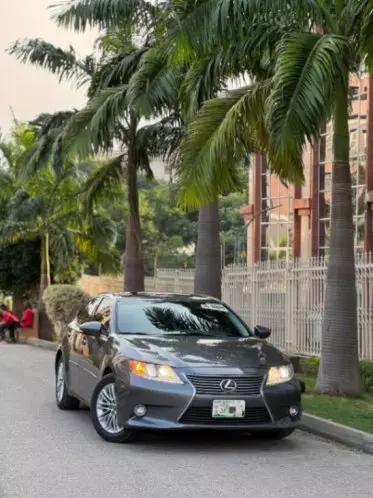 Lexus ES 350