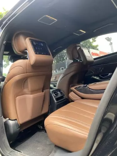 Mercedes-Benz S 550
