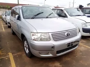Toyota Succeed