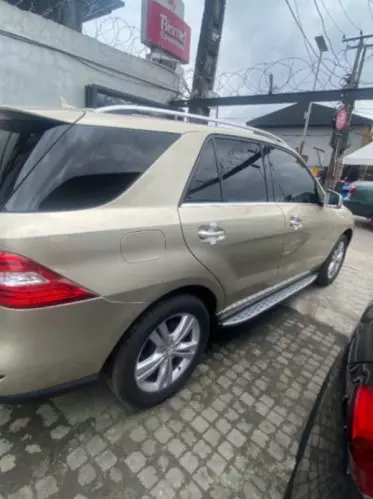 Mercedes-Benz ML 350