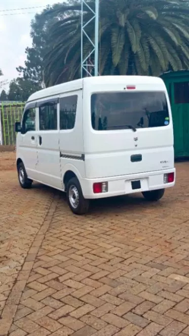 SUZUKI Every