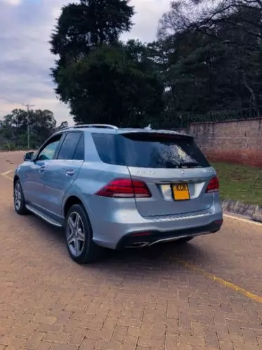 Mercedes-Benz GLE 400