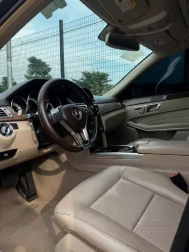 Mercedes-Benz E 350