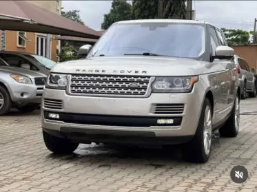 RANGE ROVER HSE LR4