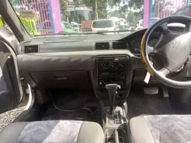 Nissan Sunny