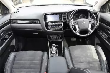 Mitsubishi Plug-in Hybrid Outlander