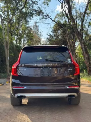 Volvo XC90
