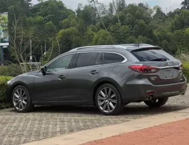 Mazda Atenza