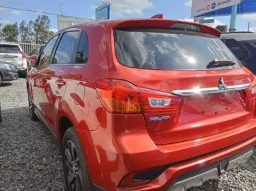 Mitsubishi RVR