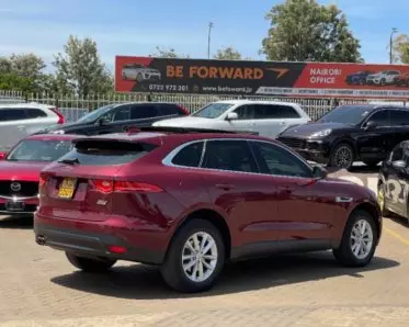 Jaguar F-Pace