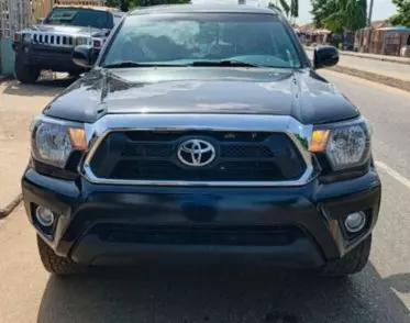 Toyota Tacoma
