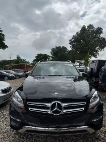Mercedes-Benz GLE 350