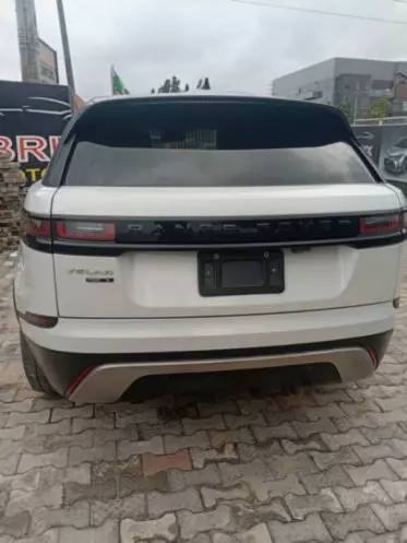 RANGE ROVER Autobiography