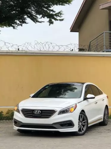 Hyundai SONATA 2,0L BVA GL