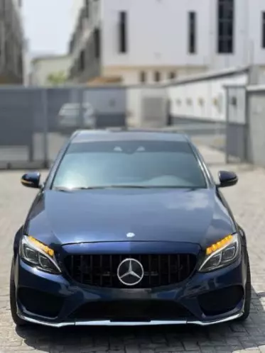 Mercedes-Benz C 300