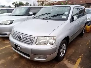 Toyota Succeed