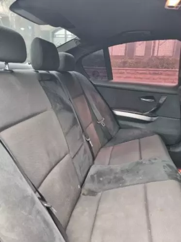 BMW 330i