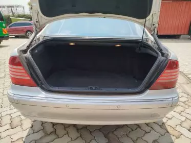 Mercedes-Benz S 500
