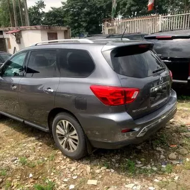 Nissan Pathfinder