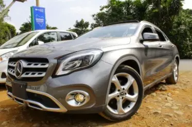 Mercedes-Benz GLA 220