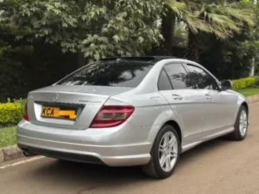 Mercedes-Benz C 180