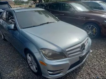 Mercedes-Benz C 250