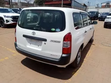 Toyota Succeed