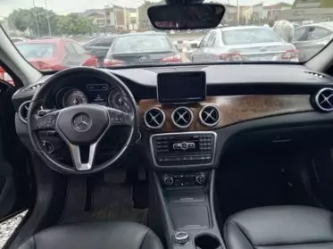 Mercedes-Benz GLA 250
