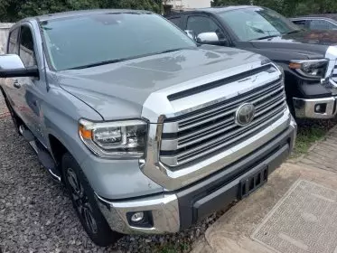 Toyota Tundra