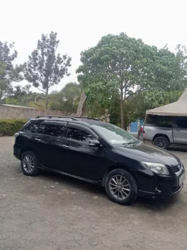 Toyota Fielder 
