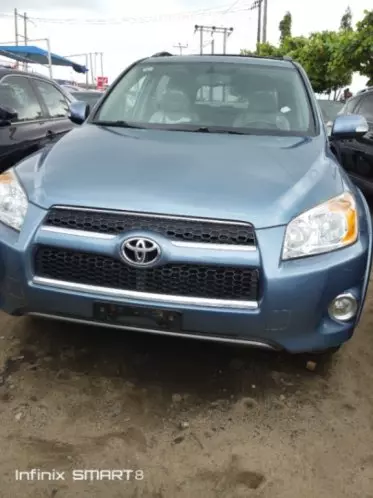 Toyota RAV 4