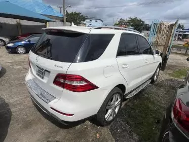 Mercedes-Benz ML 350